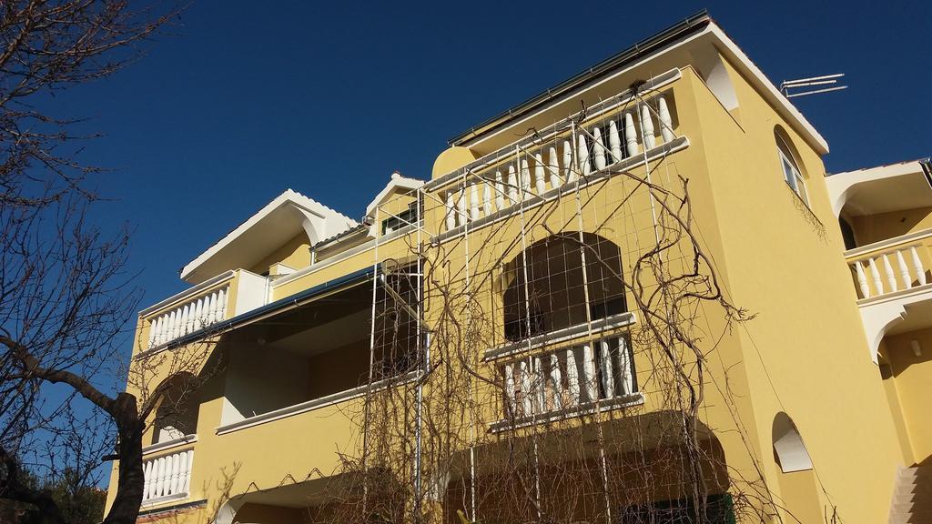 Apartments Meri Водице Экстерьер фото