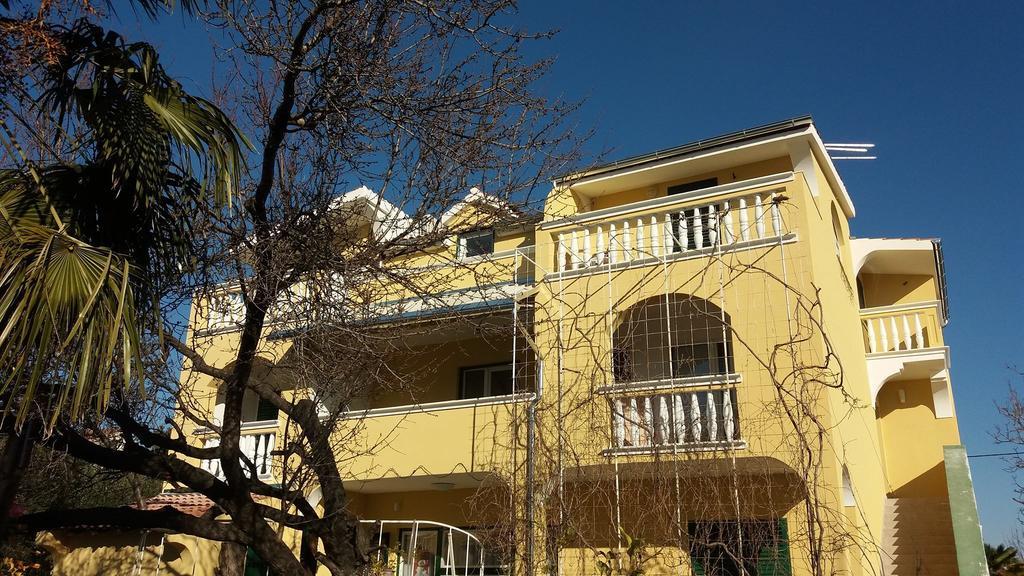 Apartments Meri Водице Экстерьер фото