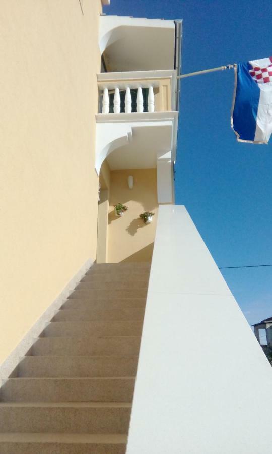 Apartments Meri Водице Экстерьер фото