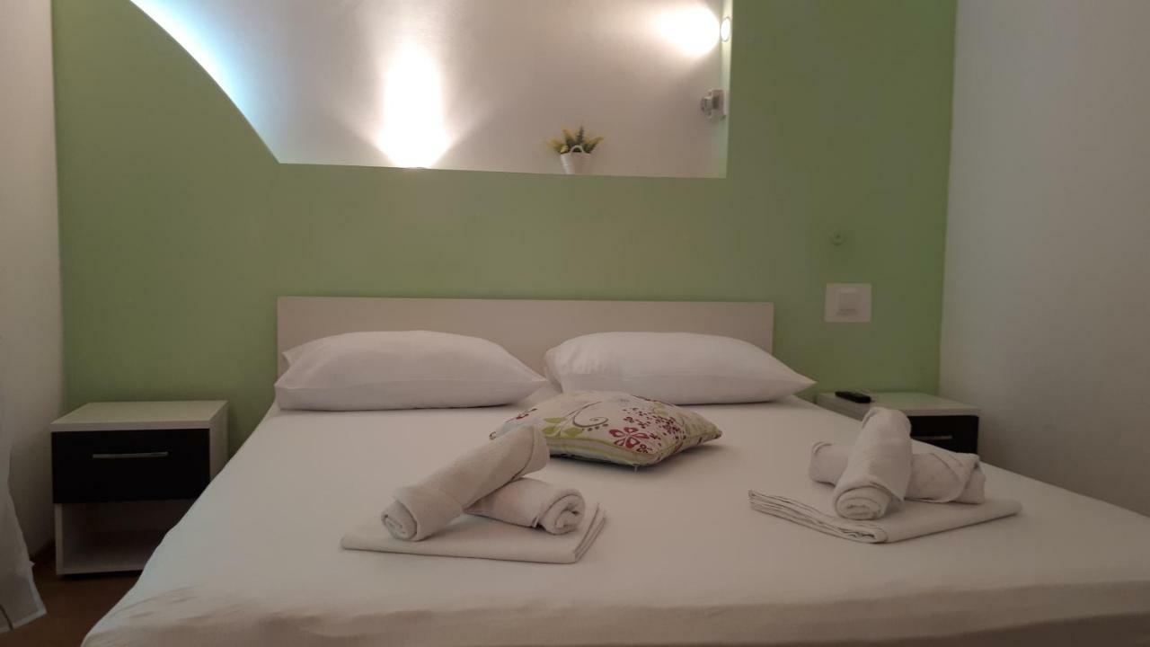 Apartments Meri Водице Экстерьер фото