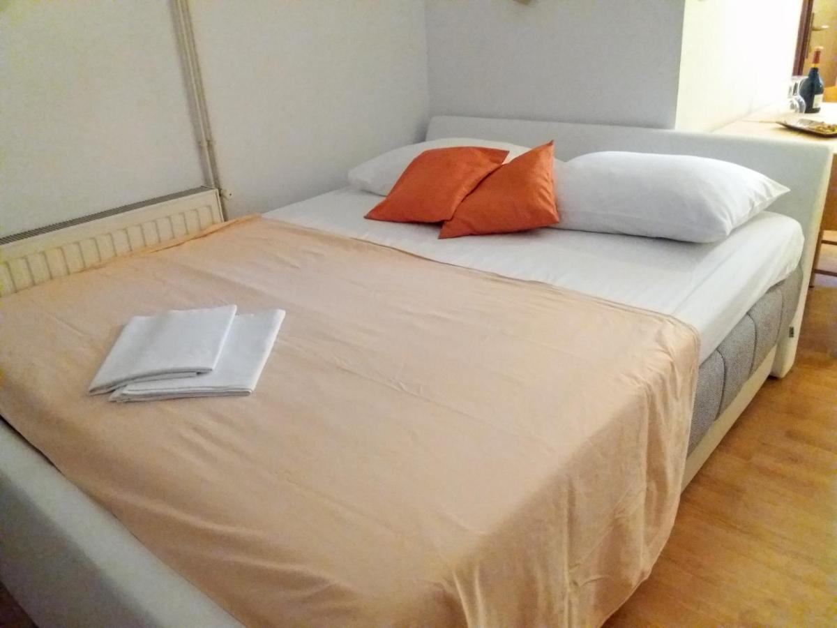 Apartments Meri Водице Экстерьер фото