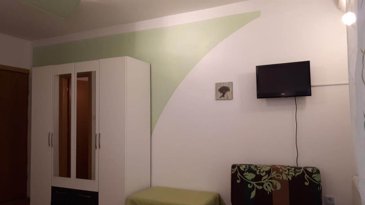 Apartments Meri Водице Экстерьер фото